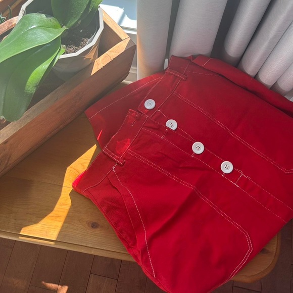 Red midi skirt - Picture 3 of 3